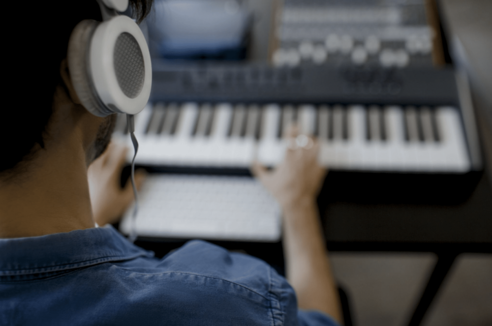 7200 MIDI Piano Chord Files to Download - La Touche Musicale