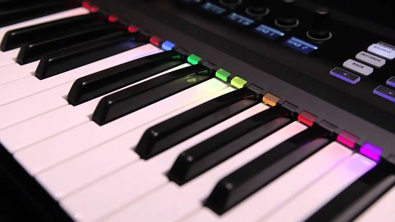 Midi keyboard deals light up keys