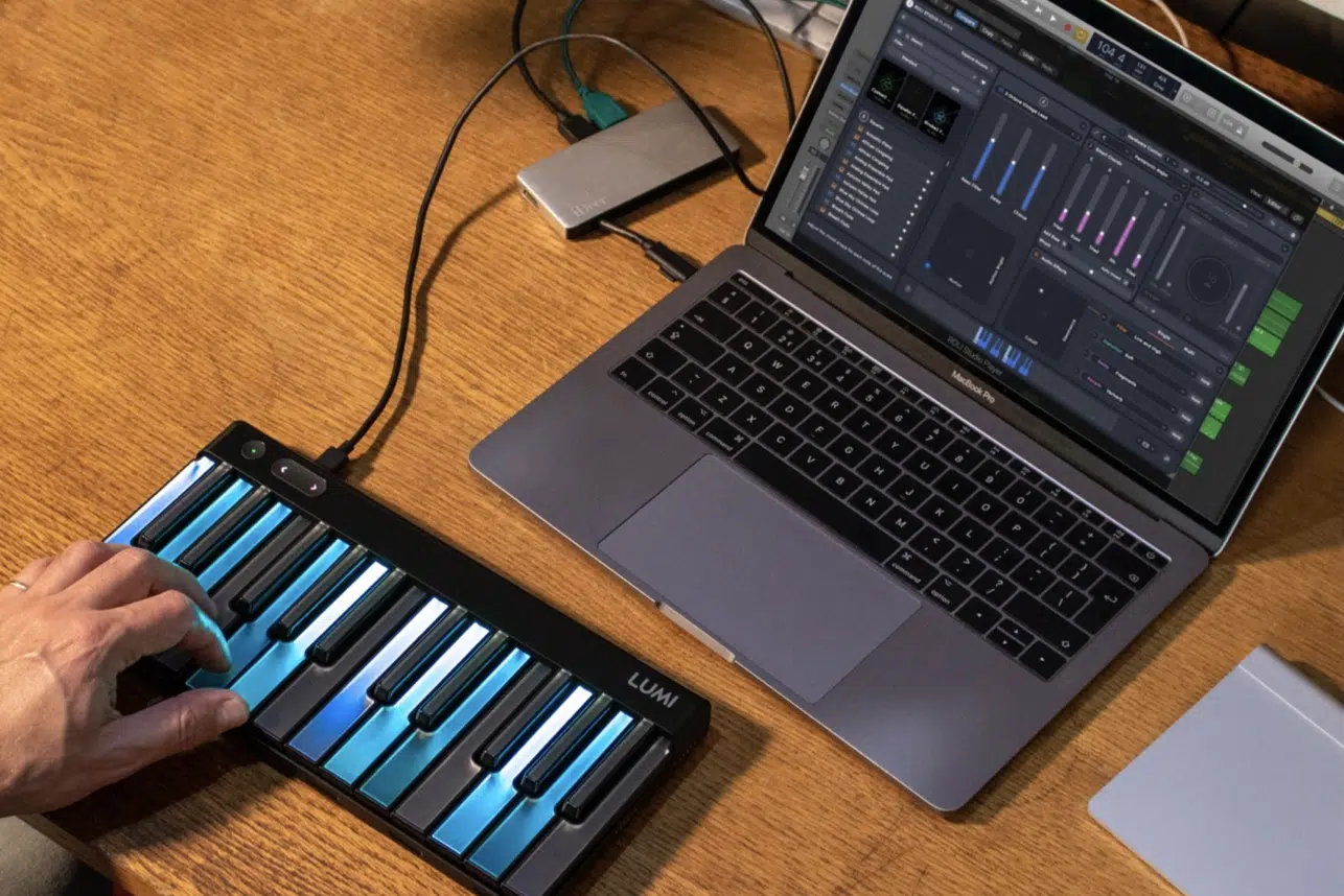 LUMI Keys: The worlds most advanced portable keyboard 